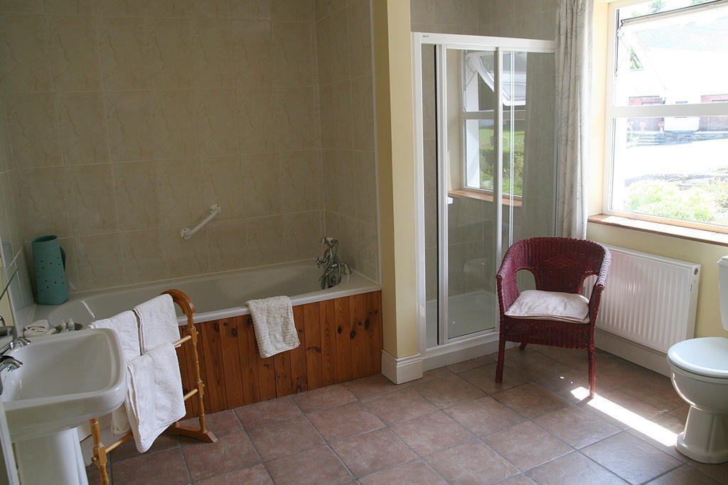 Muxnaw Lodge Kenmare Room photo