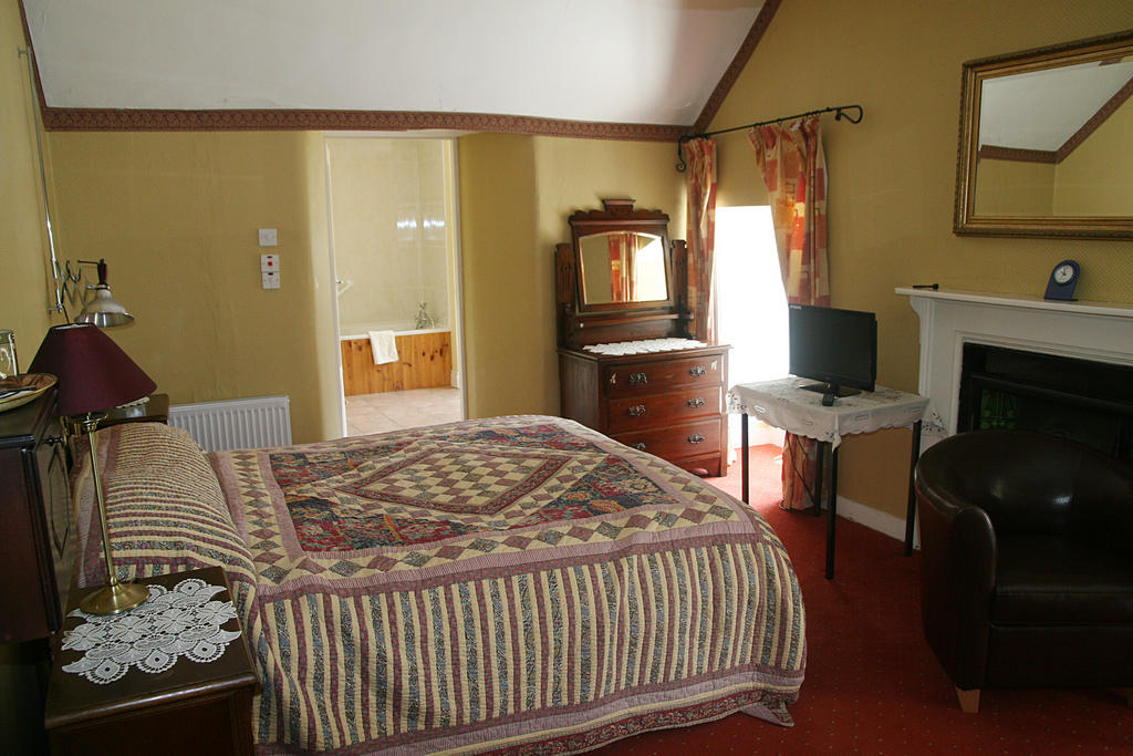 Muxnaw Lodge Kenmare Room photo